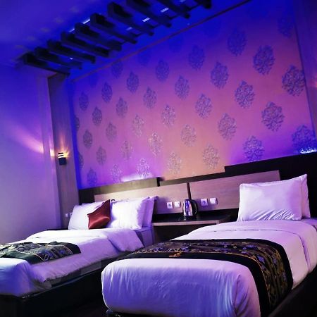 Oyo 822 Hotel Mukti Jaya Purwokerto Εξωτερικό φωτογραφία