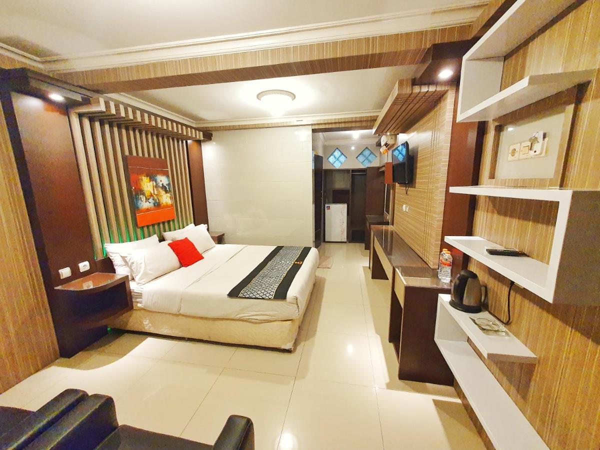 Oyo 822 Hotel Mukti Jaya Purwokerto Εξωτερικό φωτογραφία