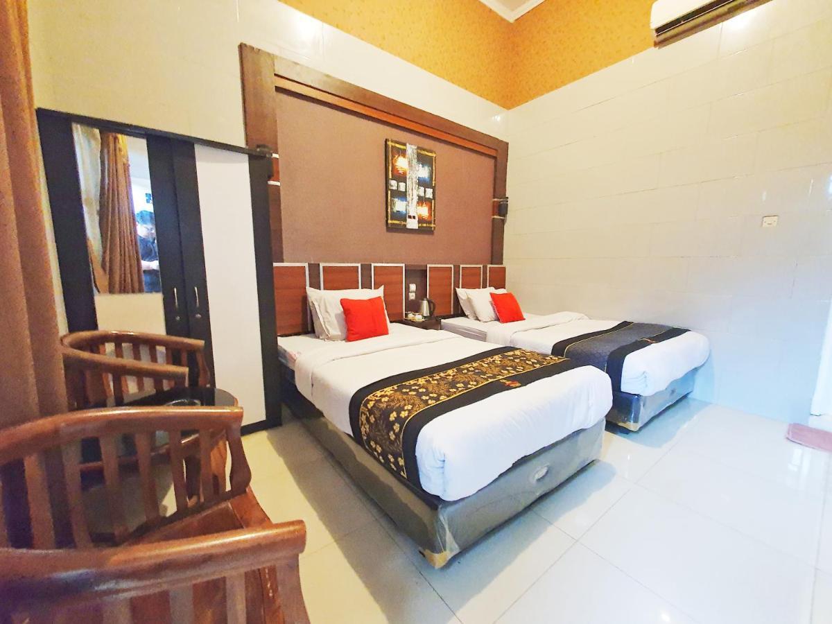 Oyo 822 Hotel Mukti Jaya Purwokerto Εξωτερικό φωτογραφία